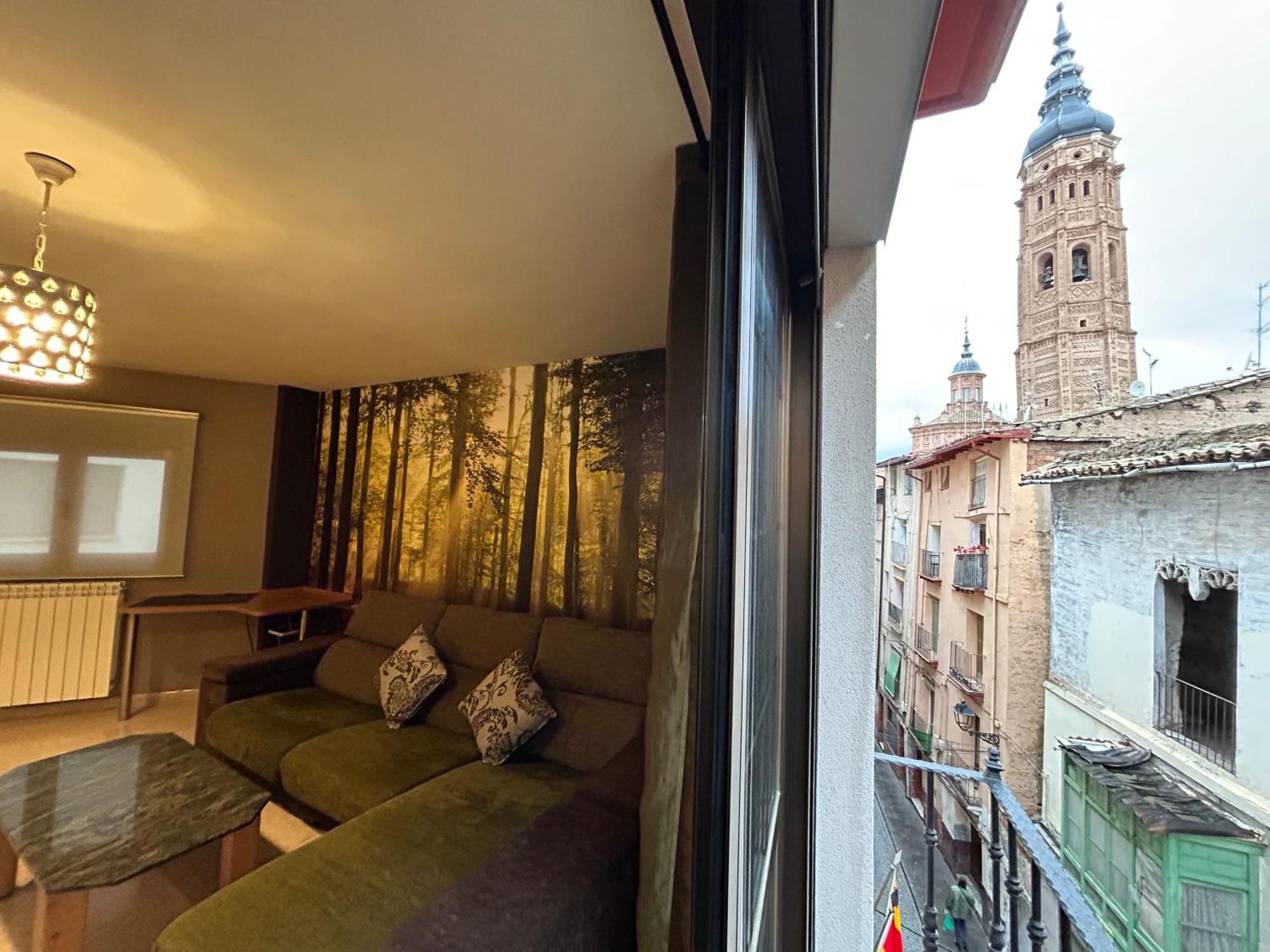 Апартаменты Piso Zentro Калатаюд Экстерьер фото